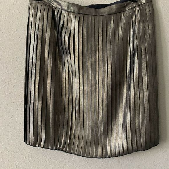 Tory Burch Metallic Pleated Audra Skirt - Picture 2 of 6